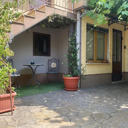 Apartma 公寓