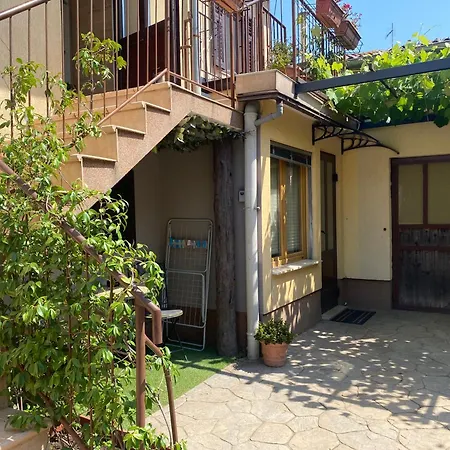 Apartma